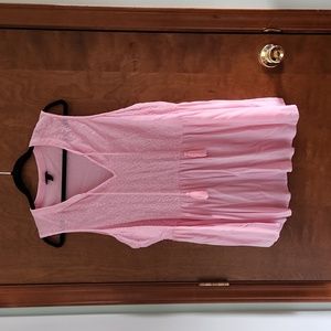 Washed but never worn, sleeveless light pink embroidered peasant blouse, Size 1X